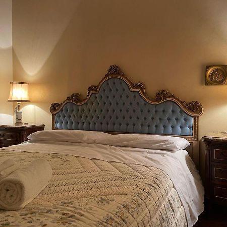 Royal Suite - Near Station & City Center Modena Exterior foto